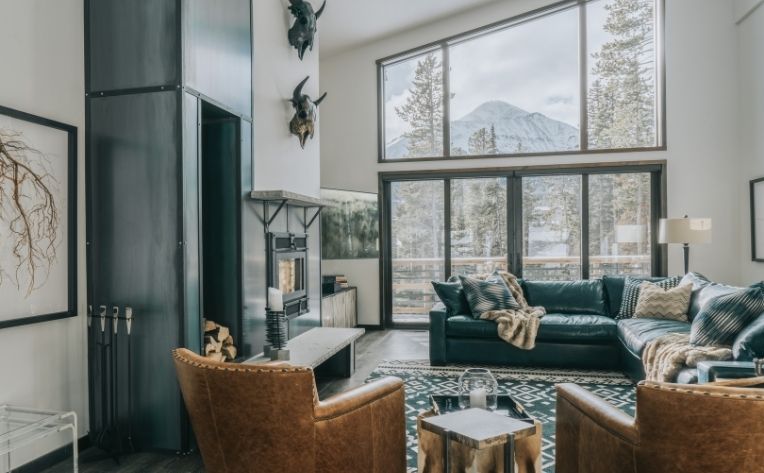 rustic mountain retreat interior design